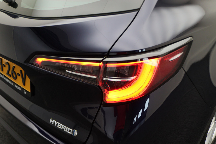 Toyota Corolla Touring Sports 1.8 Hybrid Active LED, Apple Carplay, ACC, Camera, Climate, 16"