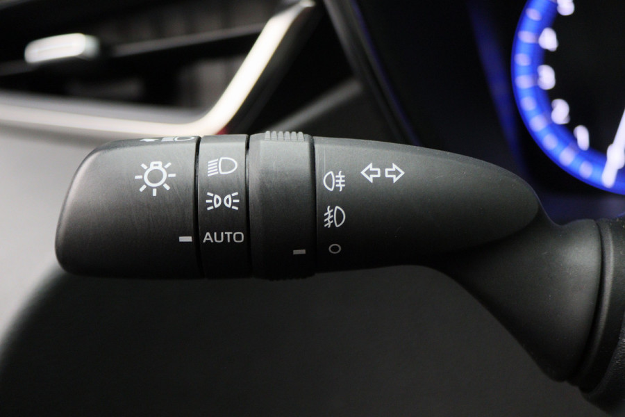 Toyota Corolla Touring Sports 1.8 Hybrid Active LED, Apple Carplay, ACC, Camera, Climate, 16"
