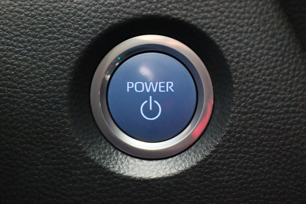 Toyota Corolla Touring Sports 1.8 Hybrid Active LED, Apple Carplay, ACC, Camera, Climate, 16"