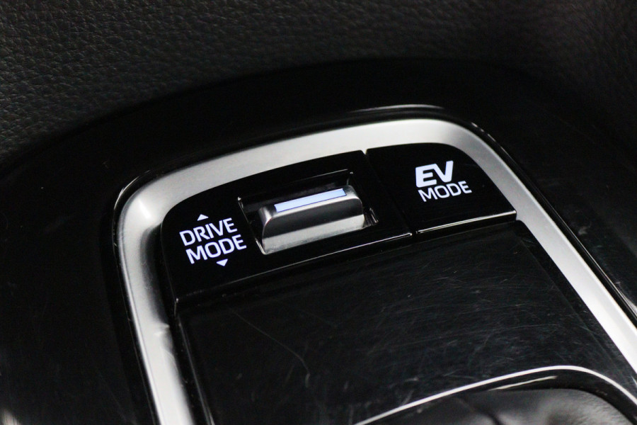 Toyota Corolla Touring Sports 1.8 Hybrid Active LED, Apple Carplay, ACC, Camera, Climate, 16"