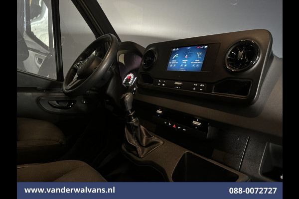 Mercedes-Benz Sprinter 317 CDI 170pk L3H2 Euro6 Airco | Apple Carplay | 360 Graden Camera | Navigatie Android Auto, Cruisecontrol, Chauffeursstoel, Parkeersensoren, Stoelverwarming, Bijrijdersbank