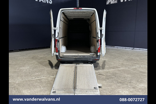 Mercedes-Benz Sprinter 316 CDI 163pk L3H2 *Laadklep* Euro6 Airco | Camera | Navigatie | Apple Carplay Android Auto, Stoelverwarming, Bijrijdersbank