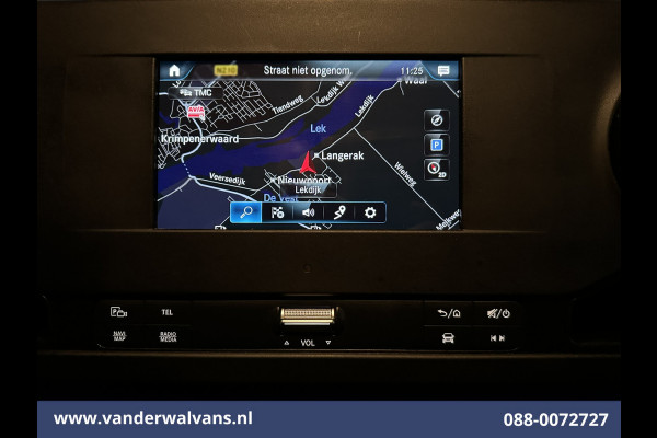 Mercedes-Benz Sprinter 316 CDI 163pk L3H2 *Laadklep* Euro6 Airco | Camera | Navigatie | Apple Carplay Android Auto, Stoelverwarming, Bijrijdersbank