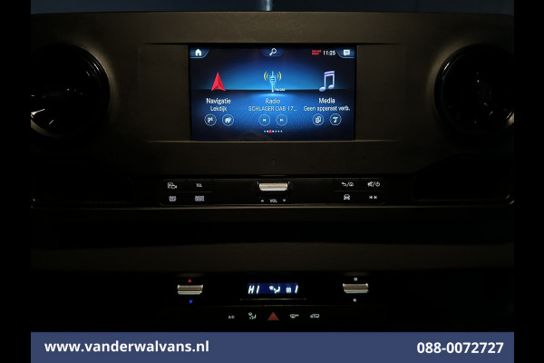 Mercedes-Benz Sprinter 316 CDI 163pk L3H2 *Laadklep* Euro6 Airco | Camera | Navigatie | Apple Carplay Android Auto, Stoelverwarming, Bijrijdersbank
