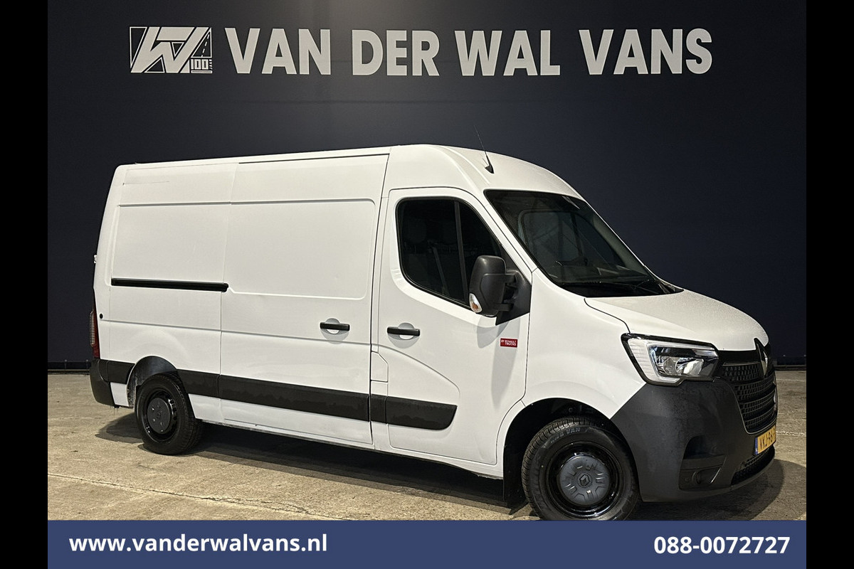 Renault Master 2.3 dCi 136pk L2H2 Euro6 Airco | Camera | Navigatie | Cruisecontrol | 2500kg Trekhaak | Bijrijdersbank, Parkeersensoren Renault Master 2.3 dCi 136pk L2H2 Euro6 Airco | Camera | Navigatie | Cruisecontrol | 2500kg Trekhaak | Bijrijdersbank, Parkeersensoren
