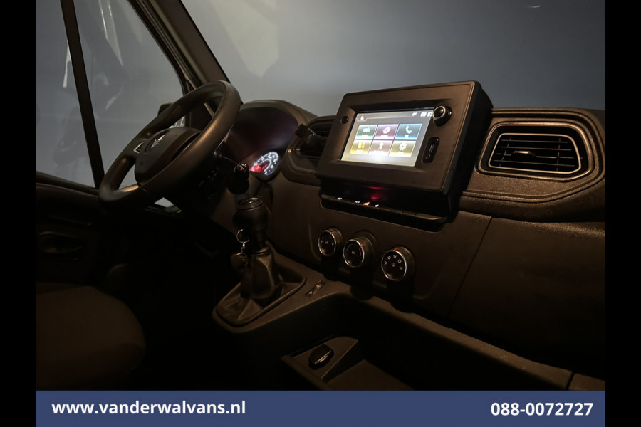 Renault Master 2.3 dCi 136pk L2H2 Euro6 Airco | Camera | Navigatie | Cruisecontrol | 2500kg Trekhaak | Bijrijdersbank,  Parkeersensoren