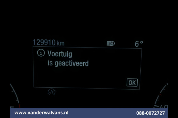 Ford Transit Custom 2.0 TDCI L1H1 Euro6 Airco | Camera | LED | Android Auto | Cruisecontrol | Verwarmde voorruit Parkeersensoren, Bijrijdersbank, 2500kg trekvermogen