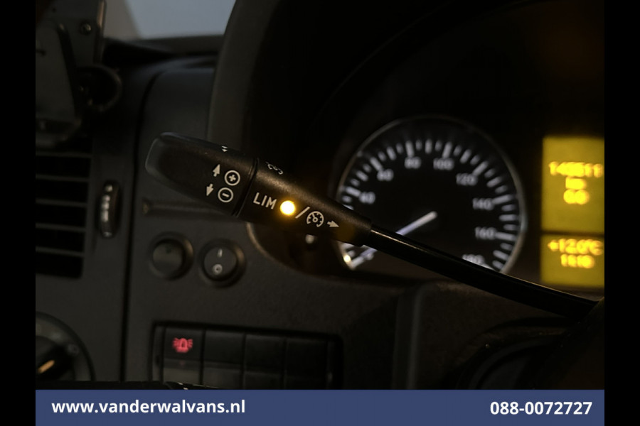 Mercedes-Benz Sprinter 316 CDI 163pk L2H2 Euro6 Airco | 2800kg trekhaak | Cruisecontrol Parkeersensoren