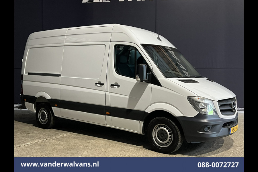 Mercedes-Benz Sprinter 316 CDI 163pk L2H2 Euro6 Airco | 2800kg trekhaak | Cruisecontrol Parkeersensoren