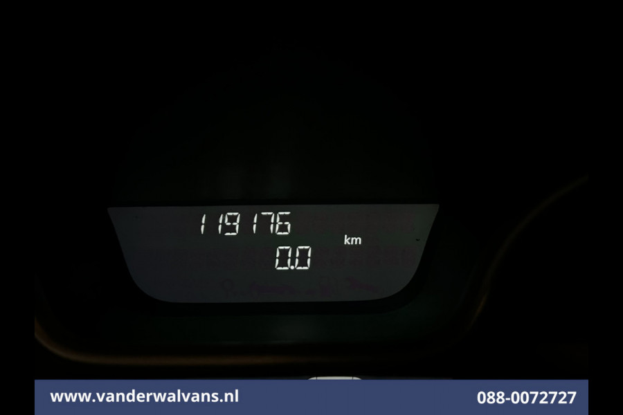 Renault Trafic 2.0 dCi 120pk L1H1 Facelift LED Euro6 Airco | Navigatie | Sidebars | Cruisecontrol parkeersensoren, bijrijdersbank