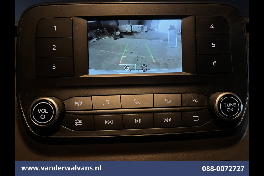 Ford Transit 2.0 TDCI L2H2 Euro6 Airco | Camera | Cruisecontrol | Parkeersensoren Verwarmde voorruit, Bijrijdersbank, 2450kg trekvermogen