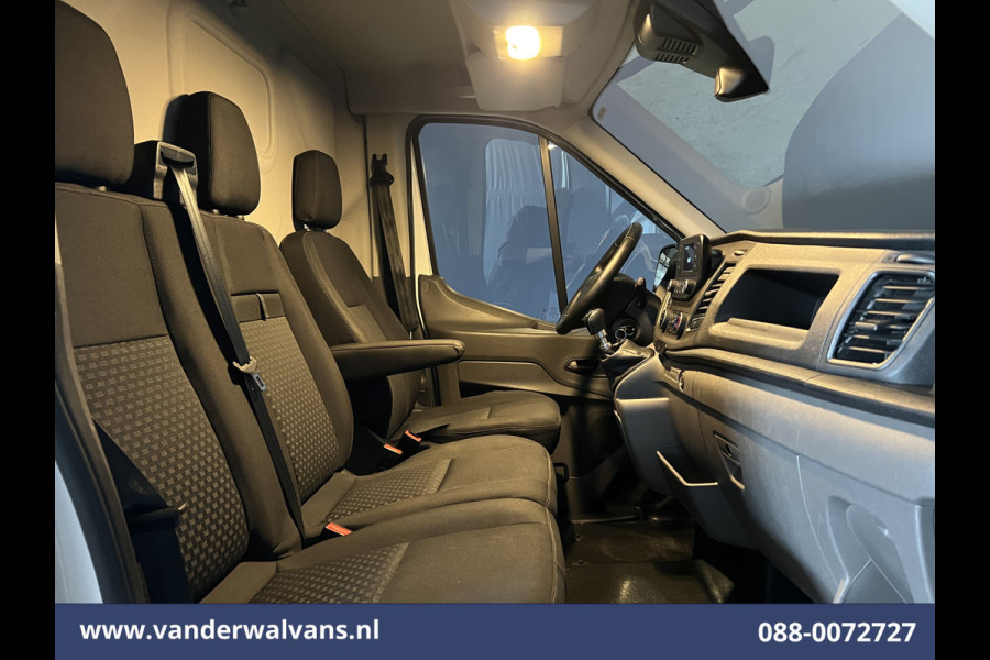 Ford Transit 2.0 TDCI L2H2 Euro6 Airco | Camera | Cruisecontrol | Parkeersensoren Verwarmde voorruit, Bijrijdersbank, 2450kg trekvermogen