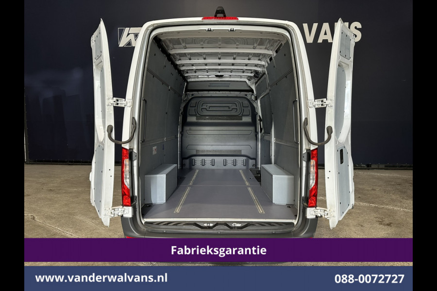 Mercedes-Benz Sprinter 317 CDI 170pk L2H2 Fabrieksgarantie Euro6 Airco | 360 Graden Camera | Navigatie | Apple Carplay | Cruisecontrol | Chauffeursstoe Android Auto, Stoelverwarming, Parkeersensoren, Bijrijdersbank