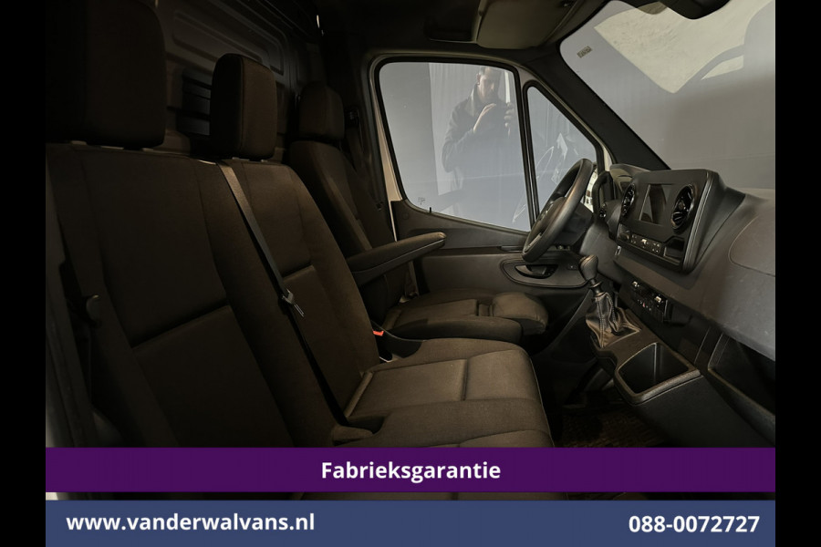 Mercedes-Benz Sprinter 317 CDI 170pk L2H2 Fabrieksgarantie Euro6 Airco | 360 Graden Camera | Navigatie | Apple Carplay | Cruisecontrol | Chauffeursstoe Android Auto, Stoelverwarming, Parkeersensoren, Bijrijdersbank