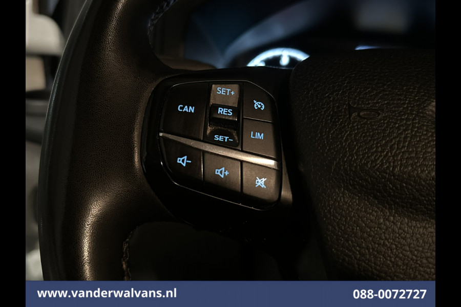 Ford Transit Custom 2.0 TDCI 130pk L2H1 Euro6 Airco | Cruisecontrol | LED | Verwarmde voorruit | Parkeersensoren, Bijrijdersbank, 2800kg Trekvermogen