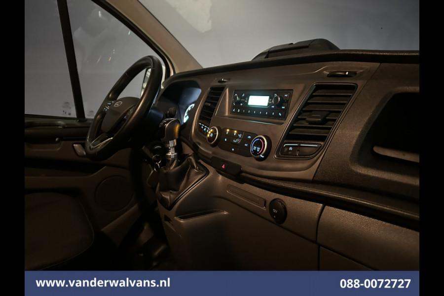 Ford Transit Custom 2.0 TDCI 130pk L2H1 Euro6 Airco | Cruisecontrol | LED | Verwarmde voorruit | Parkeersensoren, Bijrijdersbank, 2800kg Trekvermogen