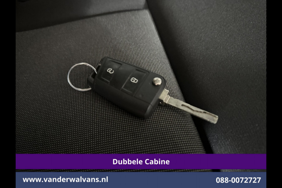 Volkswagen Crafter 2.0 TDI 140 pk Pick up Open laadbak Dubbele Cabine Euro6 Airco | 7-Zits | Navigatie | 2800kg Trekhaak Apple Carplay, Android Auto, Cruisecontrol, Chauffeursstoel