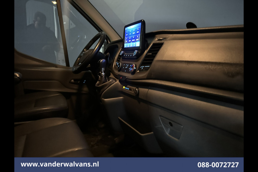 Ford Transit 2.0 TDCI 130 pk L3H2 Euro6 Airco | Camera | Navigatie | Apple Carplay | Andoid Auto | Cruisecontrol Verwarmde Voorruit, Parkeersensoren, Bijrijdersbank