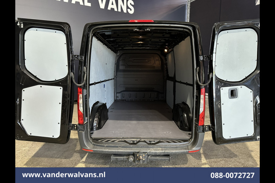Mercedes-Benz Sprinter 211 CDI 115pk L2H1 Euro6 Airco | Trekhaak | Bijrijdersbank | Bluetooth telefoonvoorbereiding zijdeur