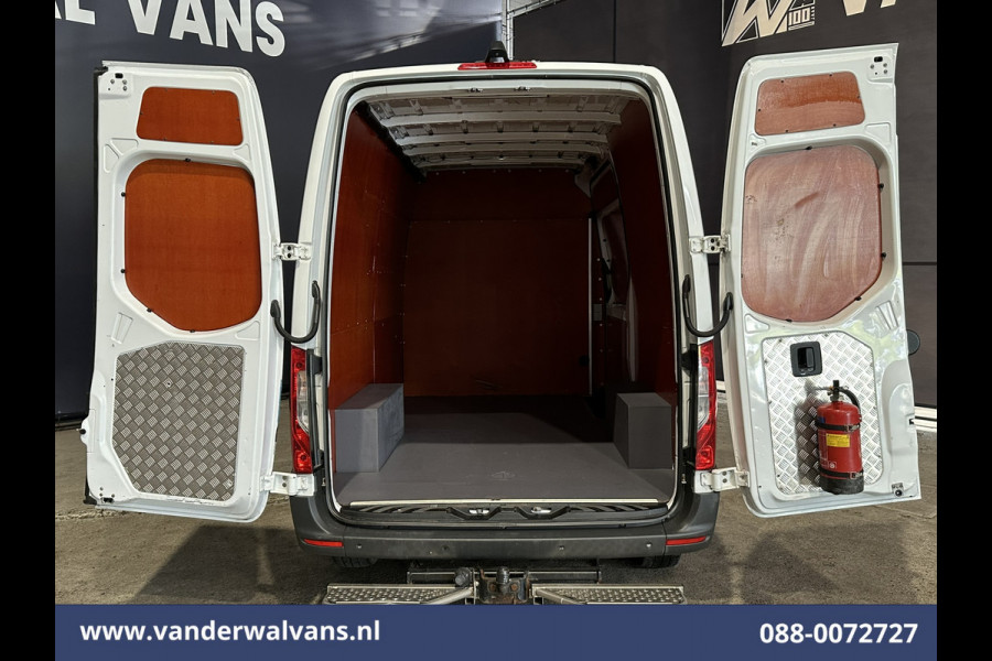 Mercedes-Benz Sprinter 316 CDI 163 pk 3500kg Trekhaak L2H2 Euro6 Airco | Camera | Apple Carplay Android Auto, Cruisecontrol, Parkeersensoren