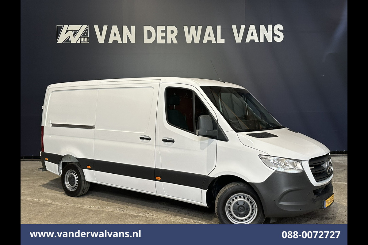 Mercedes-Benz Sprinter 316 CDI 163 pk L2H1 Euro6 Airco | 2800kg Trekhaak | Camera | Apple Carplay Parkeersensoren, Android Auto, Cruisecontrol Mercedes-Benz Sprinter 316 CDI 163 pk L2H1 Euro6 Airco | 2800kg Trekhaak | Camera | Apple Carplay Parkeersensoren, Android Auto, Cruisecontrol