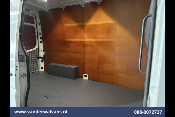 Mercedes-Benz Sprinter 316 CDI 163 pk L2H2 Euro6 Airco | Navigatie | 2800kg Trekhaak | Cruisecontrol Parkeersensoren