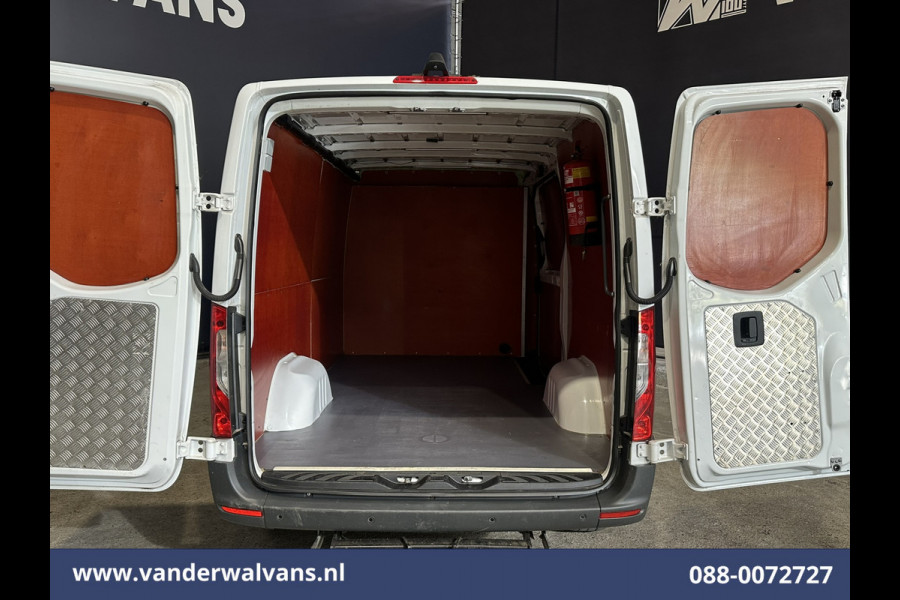 Mercedes-Benz Sprinter 316 CDI 163 pk L2H1 Euro6 Airco | 2800kg trekhaak | Omvormer | Camera Cruisecontrol, Parkeersensoren