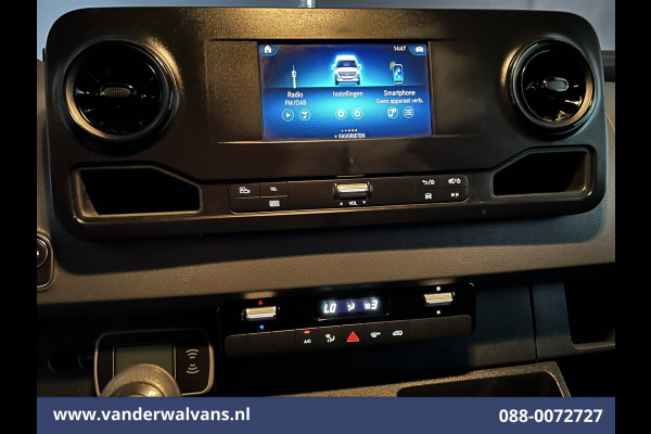 Mercedes-Benz Sprinter 316 CDI 163 pk L2H1 Euro6 Airco | 2800kg trekhaak | Omvormer | Camera Cruisecontrol, Parkeersensoren