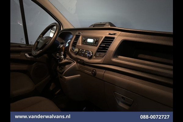 Ford Transit Custom 2.0 TDCI 130 pk L2H1 Euro6 Airco | LED | Cruisecontrol | Verwarmde voorruit | Parkeersensoren Bijrijdersbank, 2800kg trekvermogen