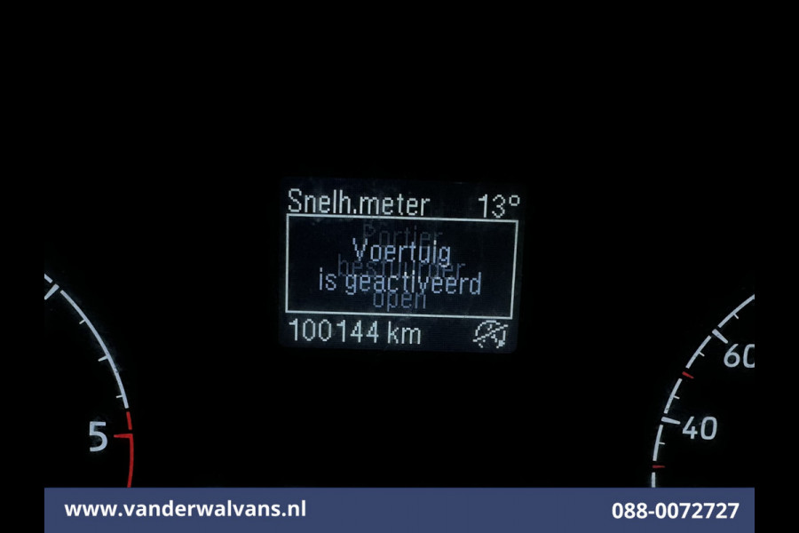 Ford Transit Custom 2.0 TDCI 130 pk L2H1 Euro6 Airco | LED | Cruisecontrol | Verwarmde voorruit | Parkeersensoren Bijrijdersbank, 2800kg trekvermogen