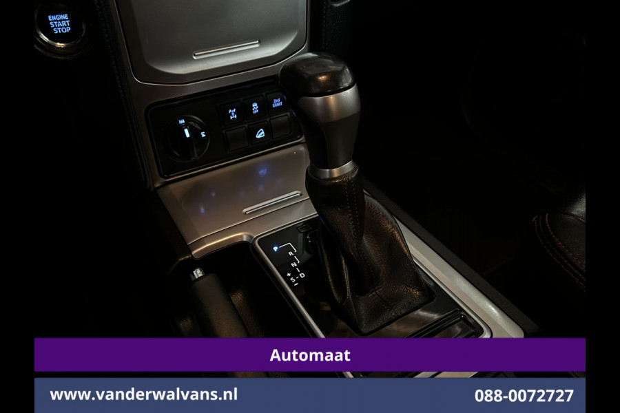 Toyota Land Cruiser 2.8 D-4D-F 177pk Automaat 3000kg Trekhaak Euro6 Airco | Camera | Navigatie | LM velgen Cruisecontrol, Parkeersensoren, Stoelverwarming, Verwarmde voorruit