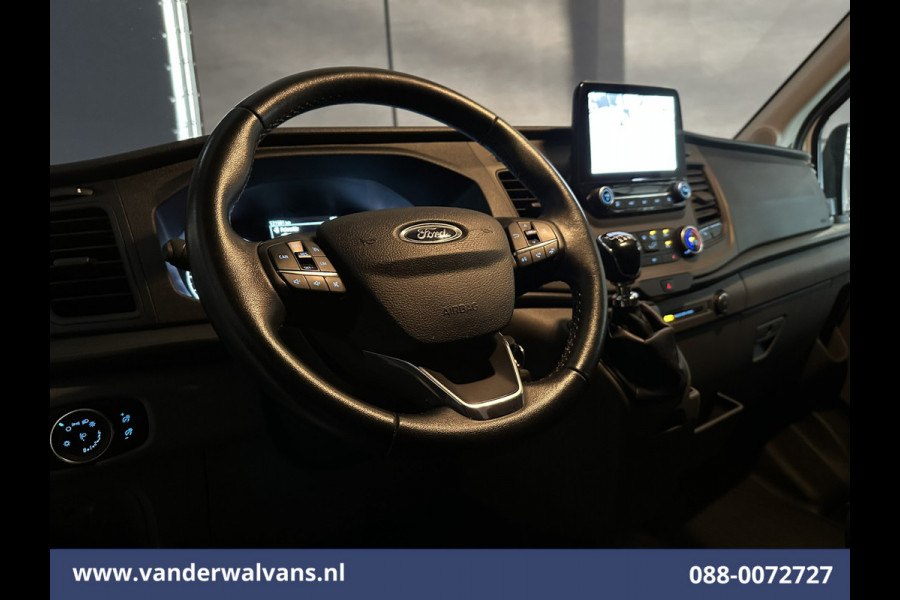 Ford Transit 2.0 TDCI 131pk L3H2 Euro6 Airco | Apple Carplay | Camera | Navigatie | Stoelverwarming| Cruisecontrol Parkeersensoren, Android Auto, Verwarmde voorruit, Bijrijdersbank