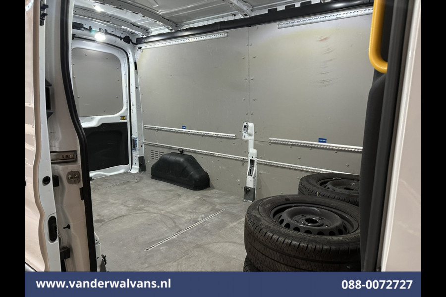 Ford Transit 2.0 TDCI 131pk L3H2 Euro6 Airco | Apple Carplay | Camera | Navigatie | Stoelverwarming| Cruisecontrol Parkeersensoren, Android Auto, Verwarmde voorruit, Bijrijdersbank