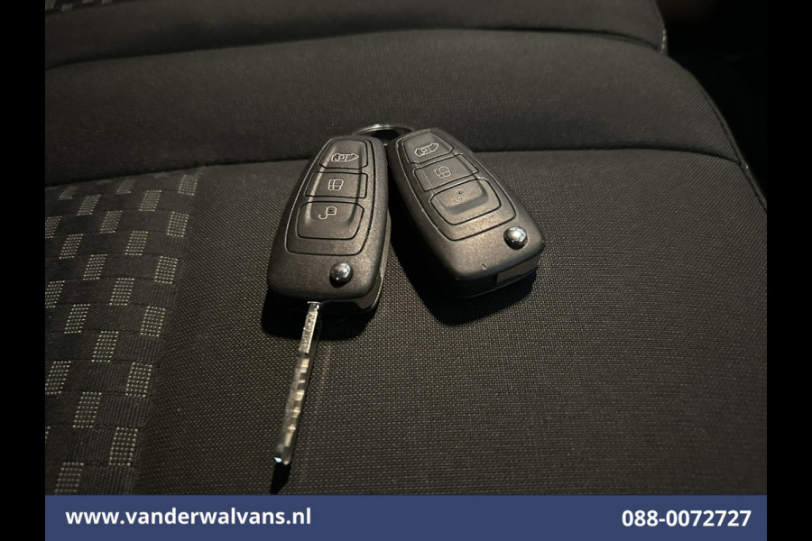 Ford Transit 2.0 TDCI 131pk L3H2 Euro6 Airco | Apple Carplay | Camera | Navigatie | Stoelverwarming| Cruisecontrol Parkeersensoren, Android Auto, Verwarmde voorruit, Bijrijdersbank