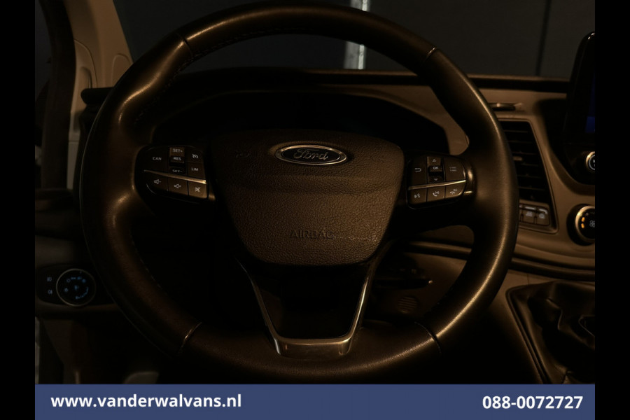 Ford Transit Custom 2.0 TDCI 130pk L2H1 Euro6 Airco | Camera | Navigatie | LED | Apple Carplay | Android Auto Cruisecontrol, Stoelverwarming, Verwarmde voorruit, Parkeersensoren, Bijrijdersbank, 2800kg trekvermogen Ford Transit Custom 2.0 TDCI 130pk L2H1 Euro6 Airco | Camera | Navigatie | LED | Apple Carplay | Android Auto Cruisecontrol, Stoelverwarming, Verwarmde voorruit, Parkeersensoren, Bijrijdersbank, 2800kg trekvermogen