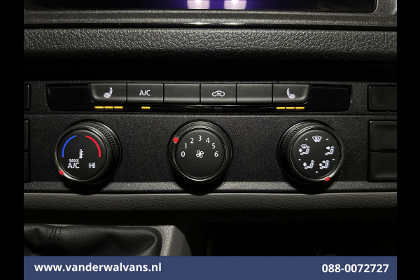 Volkswagen Crafter 2.0 TDI 141pk L3H3 L2H2 Euro6 Airco | Camera | Navigatie | Android Auto | Stoelverwarming Parkeersensoren, Bijrijdersbank, 3000kg trekvermogen, zilver