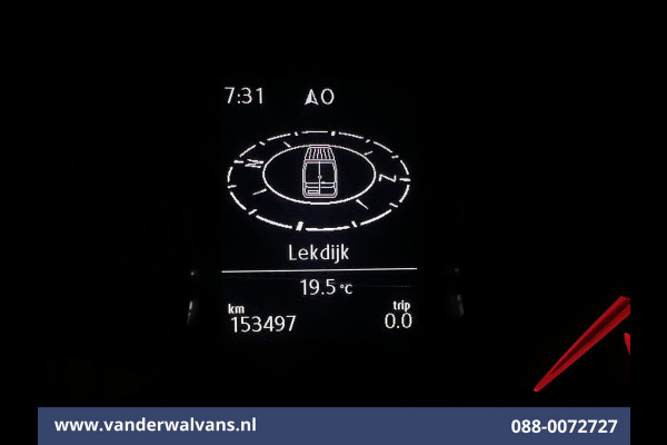 Volkswagen Crafter 2.0 TDI 141pk L3H3 L2H2 Euro6 Airco | Camera | Navigatie | Android Auto | Stoelverwarming Parkeersensoren, Bijrijdersbank, 3000kg trekvermogen, zilver