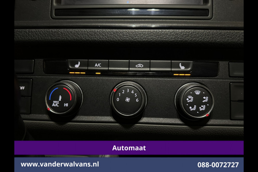 Volkswagen Crafter 2.0 TDI 141pk Automaat L3H3 L2H2 Euro6 Airco | Massagestoel | Camera | Navigatie | 3000kg Trekhaak | Cruisecontrol Chauffeursstoel, Parkeersensoren, Stoelverwarming, Bijrijdersbank