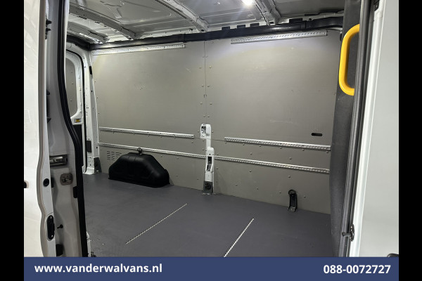 Ford Transit 2.0 TDCI 131pk L3H2 Euro6 Airco | Camera | Navigatie | Apple Carplay | Android Auto | Stoelverwarming Verwarmde voorruit, Cruisecontrol, Parkeersensoren, Elektrisch verstelbare bestuurdersstoel, Bijrijdersbank