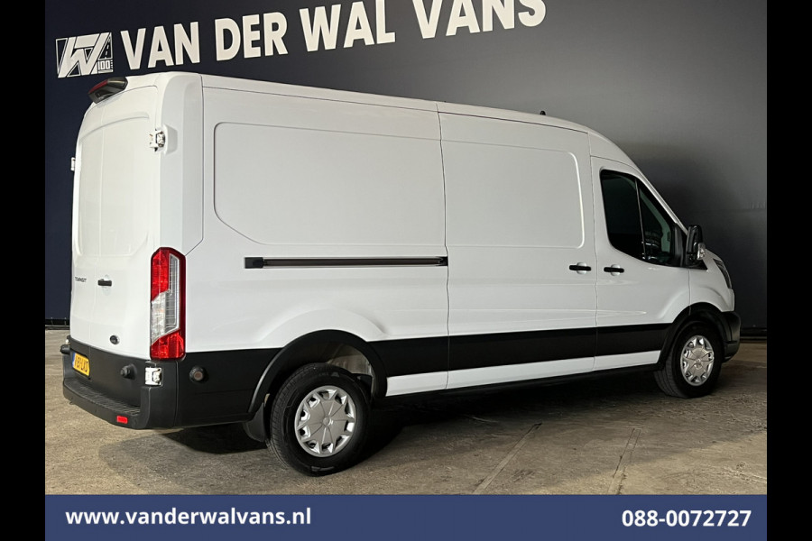 Ford Transit 2.0 TDCI 131pk L3H2 Euro6 Airco | Camera | Navigatie | Apple Carplay | Android Auto | Stoelverwarming Verwarmde voorruit, Cruisecontrol, Parkeersensoren, Elektrisch verstelbare bestuurdersstoel, Bijrijdersbank