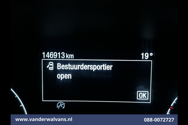 Ford Transit 2.0 TDCI 131pk L3H2 Euro6 Airco | Camera | Navigatie | Apple Carplay | Android Auto | Stoelverwarming Verwarmde voorruit, Cruisecontrol, Parkeersensoren, Elektrisch verstelbare bestuurdersstoel, Bijrijdersbank