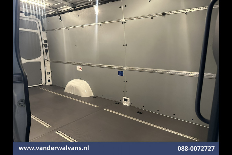 Mercedes-Benz Sprinter 316 CDI 164pk L3H2 Euro6 Airco | 360 graden Camera | Navigatie | Cruisecontrol | Chauffeursstoel Parkeersensoren, Stoelverwarming, Bijrijdersbank