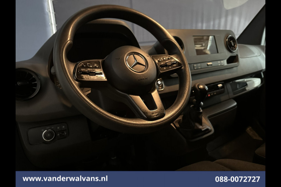 Mercedes-Benz Sprinter 316 CDI 164pk L3H2 Euro6 Airco | 360 graden Camera | Navigatie | Cruisecontrol | Chauffeursstoel Parkeersensoren, Stoelverwarming, Bijrijdersbank