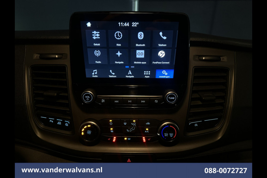Ford Transit Custom 2.0 TDCI L2H1 Euro6 Airco | Camera | Cruisecontrol | Navigatie | Stoelverwarming Parkeersensoren, LED, Bijrijdersbank, 2800kg trekvermogen