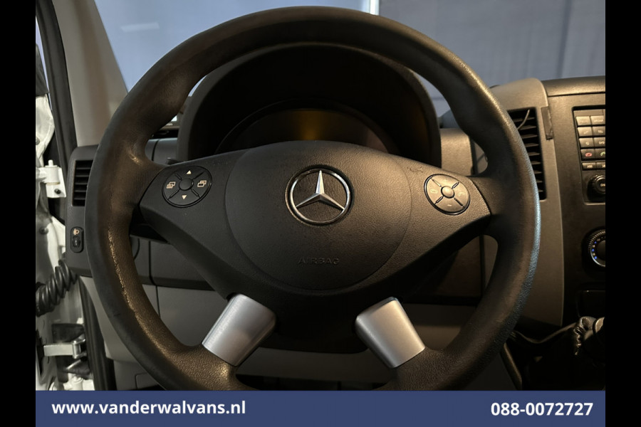 Mercedes-Benz Sprinter 316 CDI 164pk 2800kg Trekhaak L2H2 Euro6 Airco | Cruisecontrol Parkeersensoren, multifunctioneel stuurwiel
