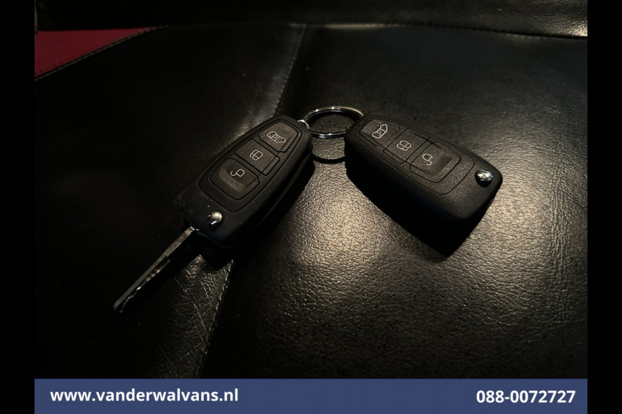 Ford Transit Custom 2.0 TDCI L1H1 Euro6 Airco | Camera | Navigatie | LED | Cruisecontrol | Leder Parkeersensoren, Stoelverwarming, Verwarmde voorruit, Bijrijdersbank, 2350kg trekvermogen