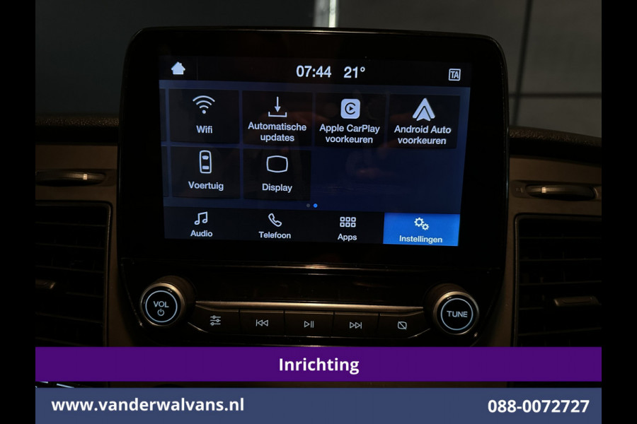 Ford Transit Custom 2.0 TDCI 130pk L2H1 Inrichting Euro6 Airco | Camera | LED | Apple Carplay | Android Auto | 2800kg Trekhaak Cruisecontrol, Parkeersensoren, Verwarmde voorruit, Bijrijdersbank