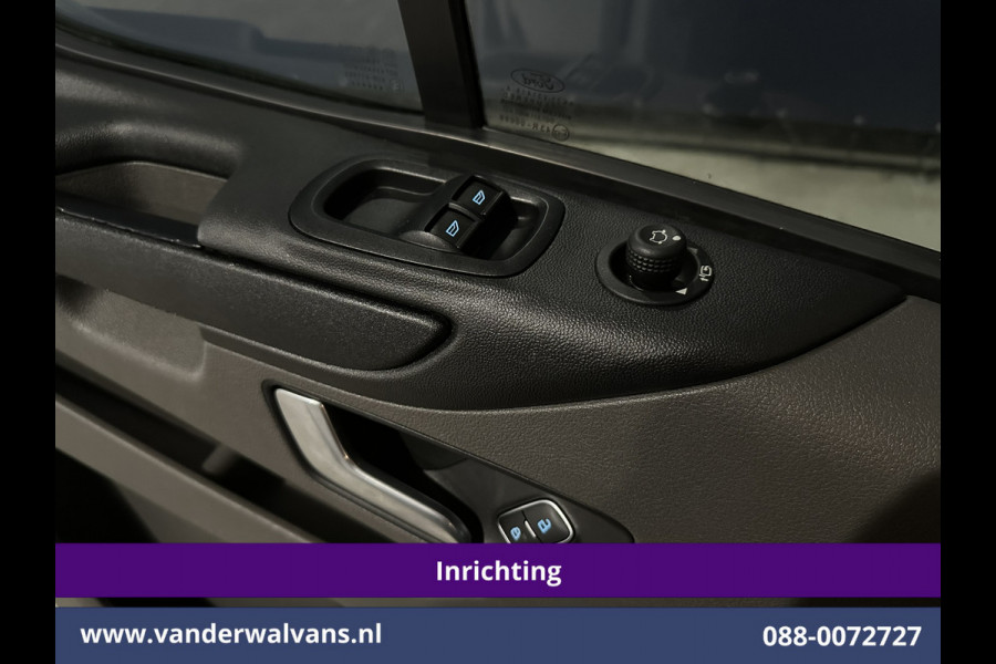 Ford Transit Custom 2.0 TDCI 130pk L2H1 Inrichting Euro6 Airco | Camera | LED | Apple Carplay | Android Auto | 2800kg Trekhaak Cruisecontrol, Parkeersensoren, Verwarmde voorruit, Bijrijdersbank