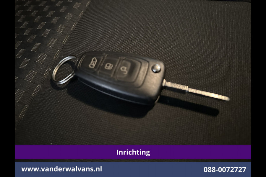 Ford Transit Custom 2.0 TDCI 130pk L2H1 Inrichting Euro6 Airco | Camera | LED | Apple Carplay | Android Auto | 2800kg Trekhaak Cruisecontrol, Parkeersensoren, Verwarmde voorruit, Bijrijdersbank