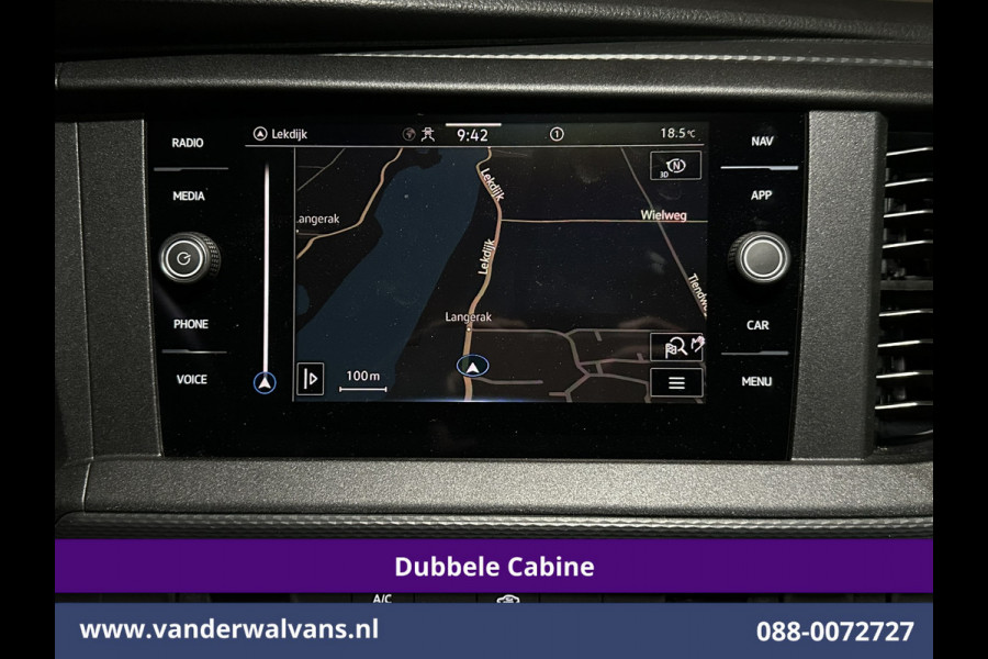 Volkswagen Transporter 2.0 TDI L2H1 Dubbele Cabine Euro6 Airco | 5-Zits | Navigatie | Trekhaak | Apple Carplay Android Auto, Cruisecontrol, Parkeersensoren
